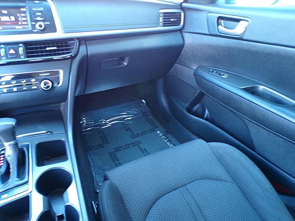 2016 Kia Optima LX - Photo 12