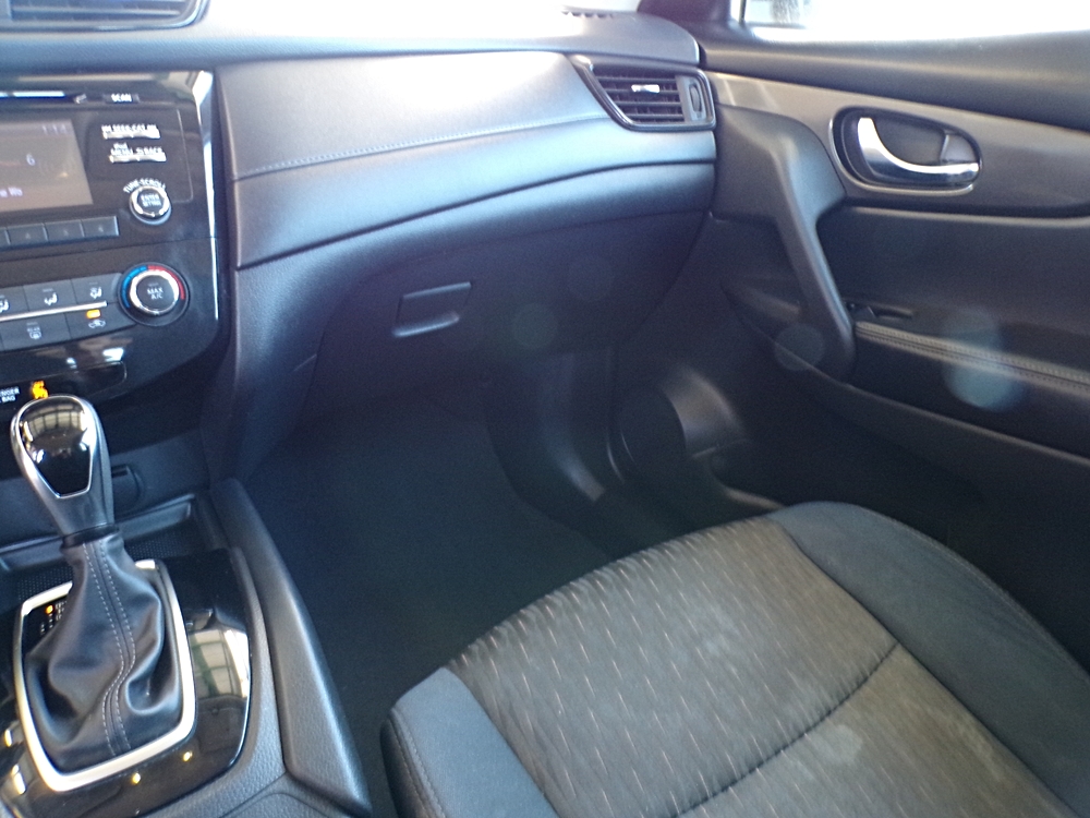2017 Nissan Rogue S - Photo 13