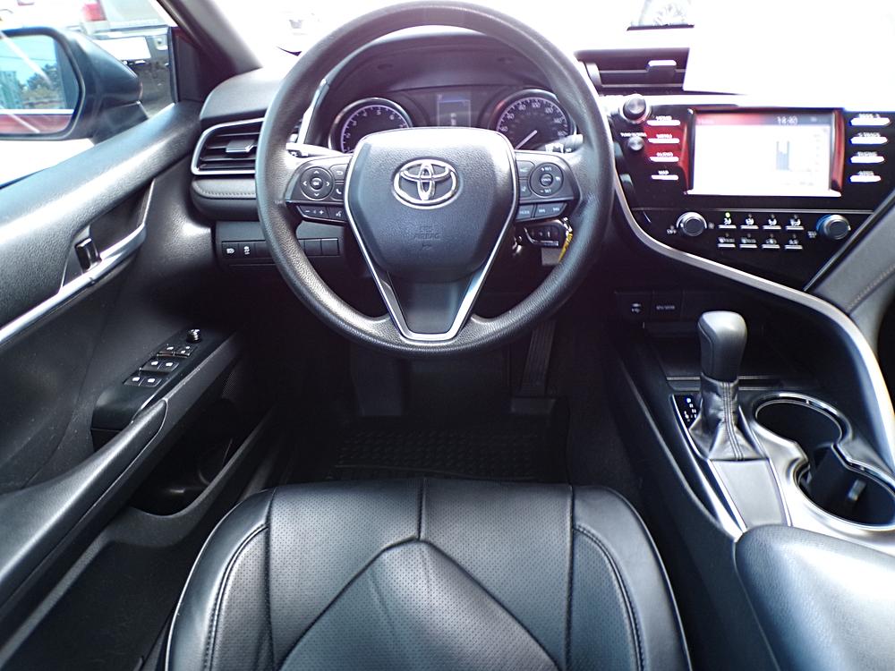 2019 Toyota Camry LE - Photo 12