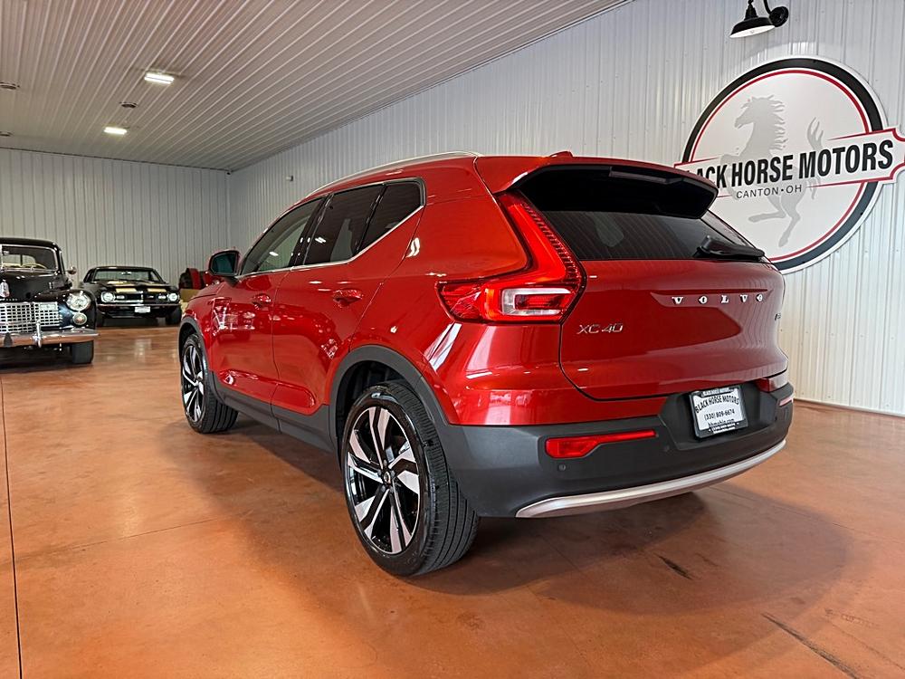 2023 Volvo XC40 Plus - Photo 11