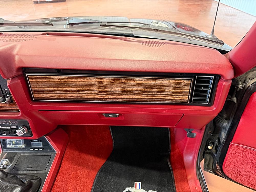 1983 Ford Mustang - Photo 32