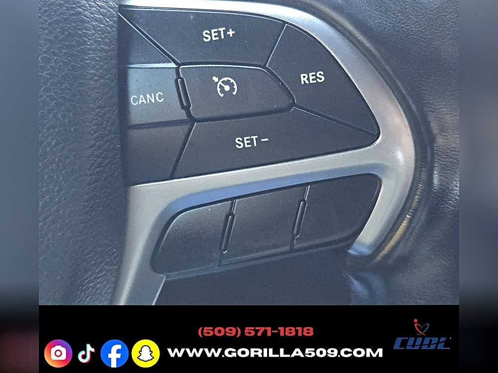 2020 Jeep Grand Cherokee Laredo - Photo 13