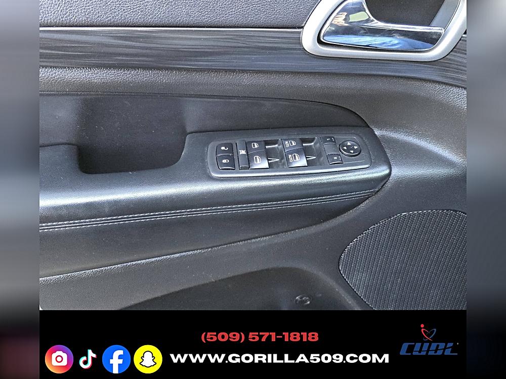 2020 Jeep Grand Cherokee Laredo - Photo 16