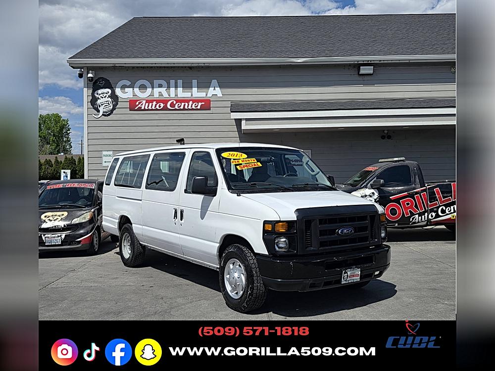 2013 Ford E-Series Econoline Wagon XL