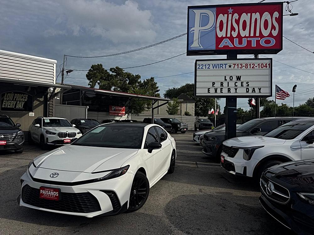 2025 Toyota Camry's photo