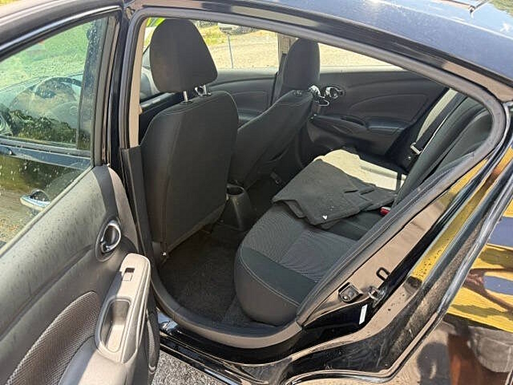 2017 Nissan Versa Sedan SV - Photo 17