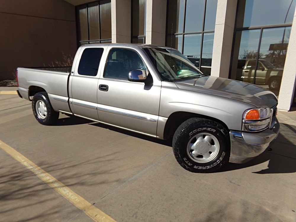 2000 GMC Sierra SLE's photo