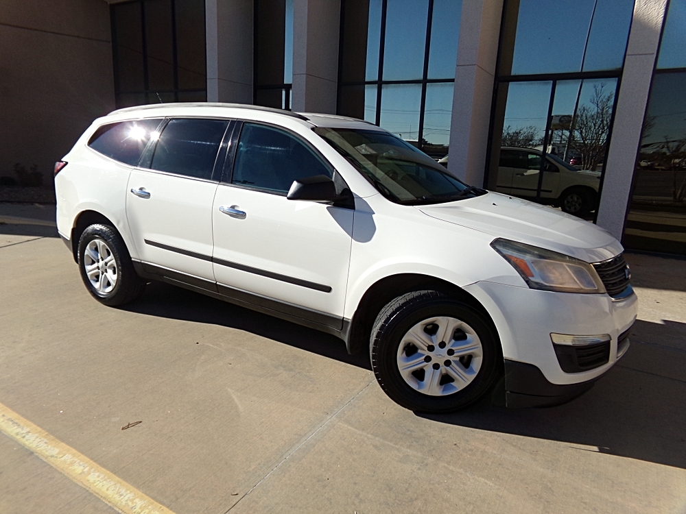 2013 Chevrolet Traverse LS's photo