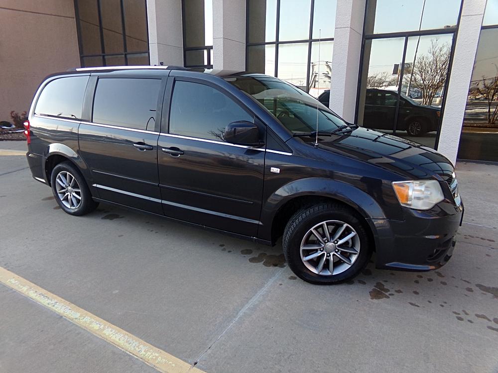 2014 Dodge Grand Caravan SXT 30th Anniversary