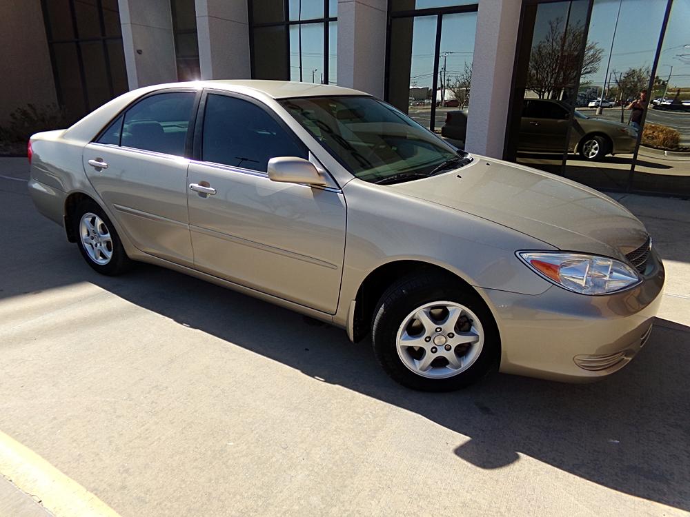 2003 Toyota Camry LE