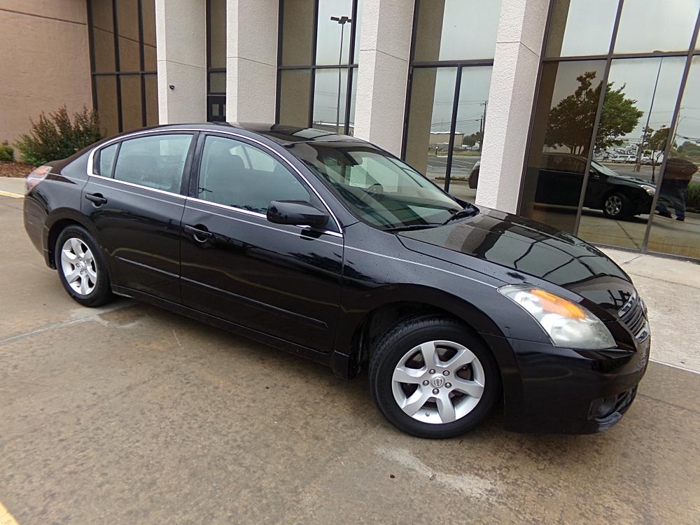 2009 Nissan Altima's photo