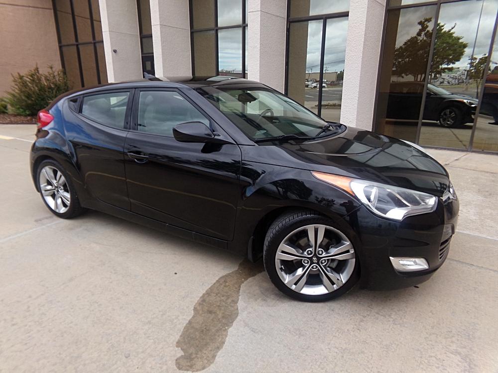 2013 Hyundai Veloster 1.6 Manual's photo