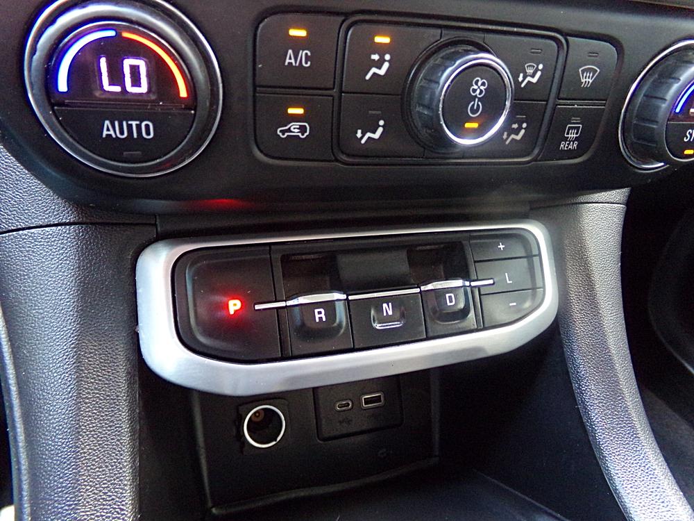 2020 GMC Acadia SLE - Photo 9