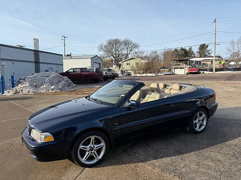 2001 Volvo C70 HT's photo