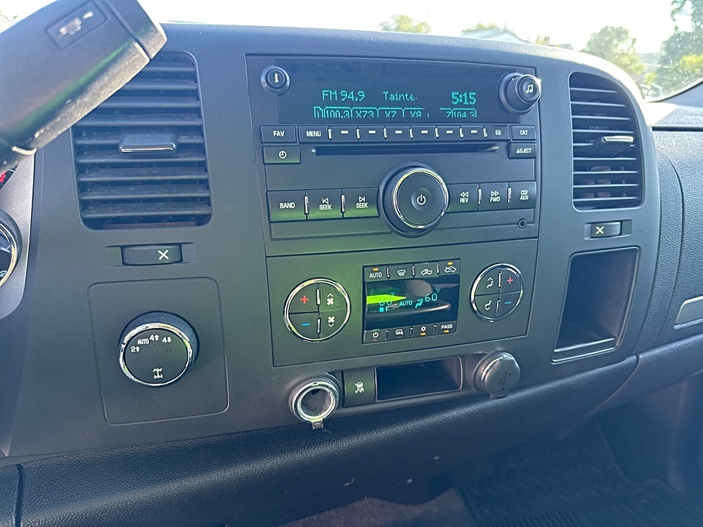 2011 Chevrolet Silverado 1500 LT - Photo 12