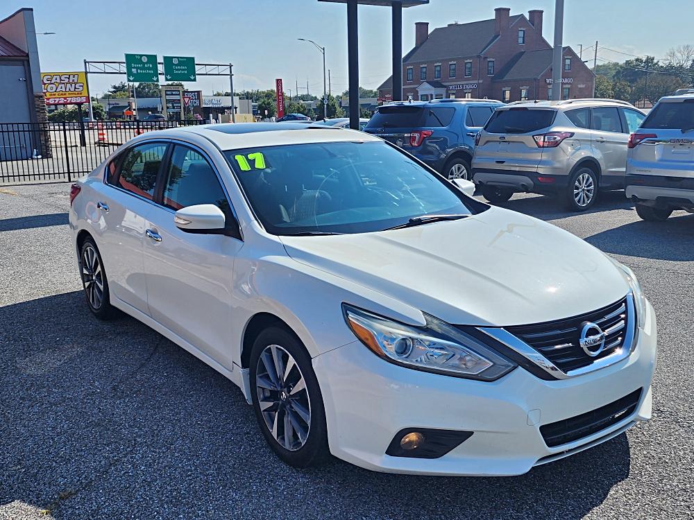 Image of 2017 Nissan Altima 2.5 SV Sedan