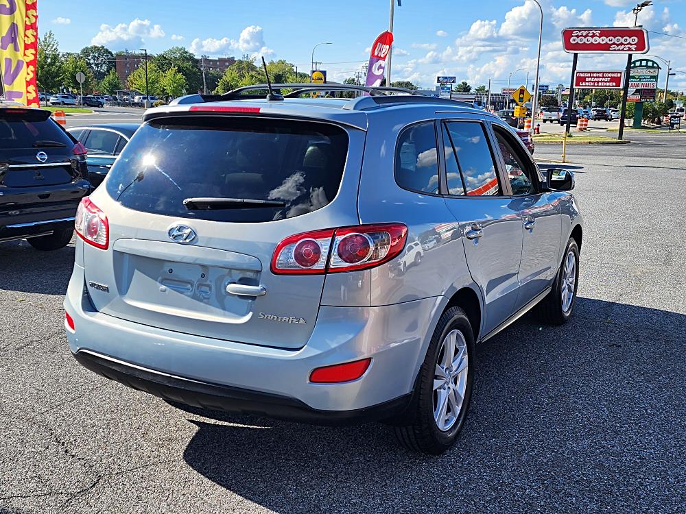 Image of 2010 Hyundai Santa Fe FWD 4dr V6 Auto SE