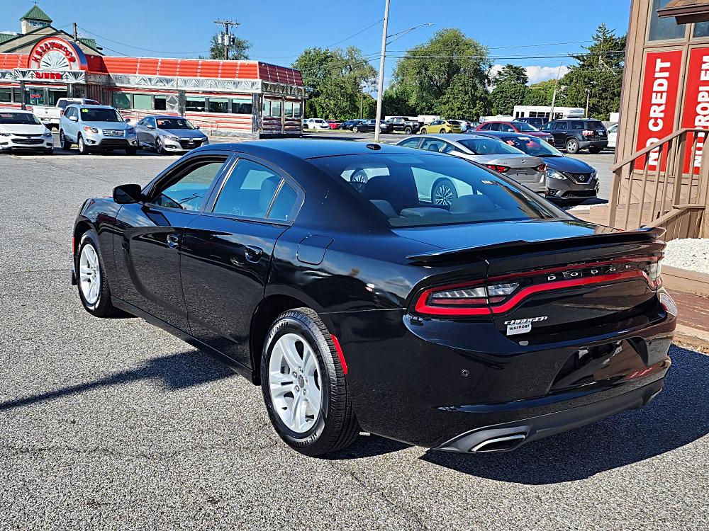 Image of 2016 Dodge Charger 4dr Sdn SE RWD