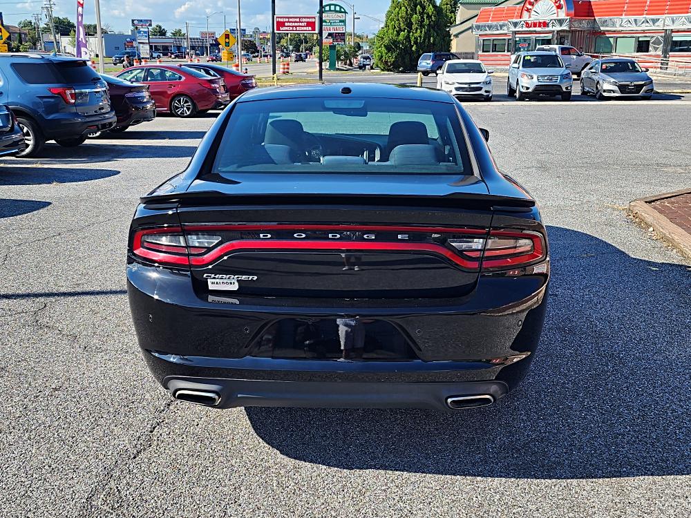 Image of 2016 Dodge Charger 4dr Sdn SE RWD
