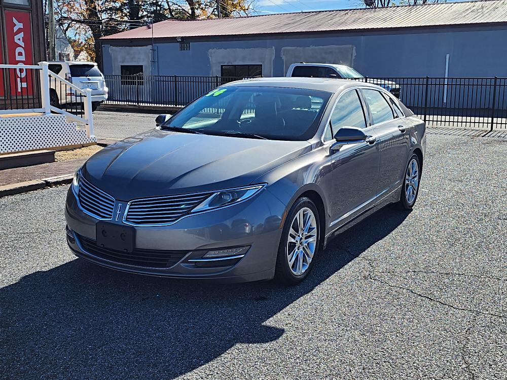 2014 Lincoln MKZ Base