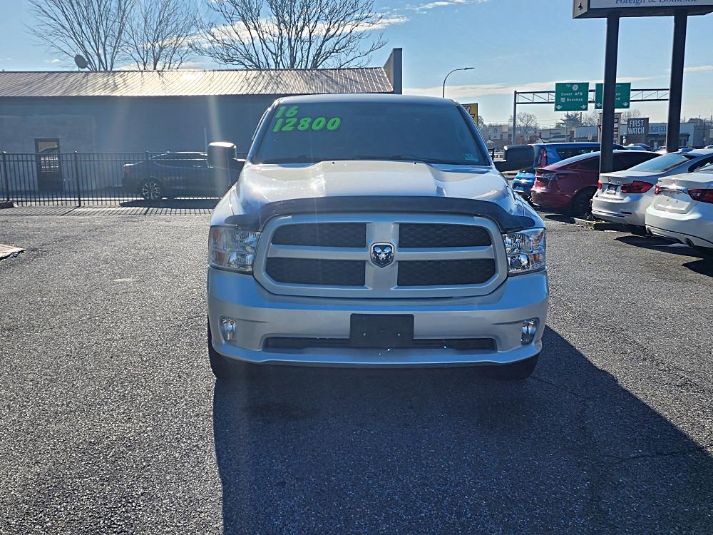 Image of 2016 RAM 1500 4WD Crew Cab 140.5" Express
