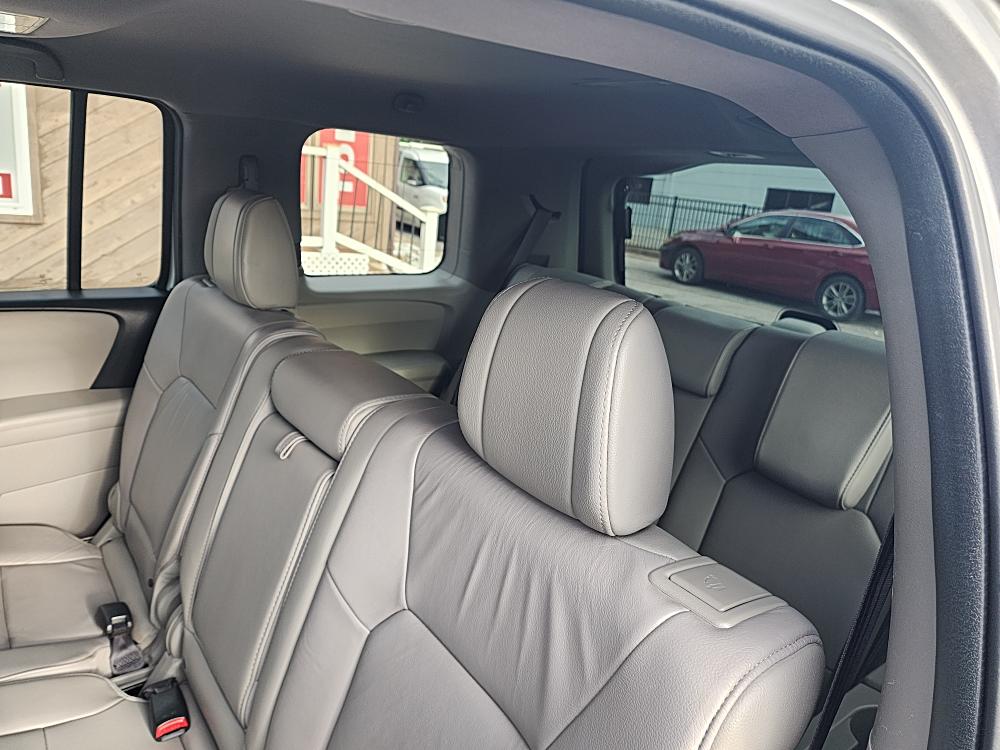 2014 Honda Pilot EX-L - Photo 9