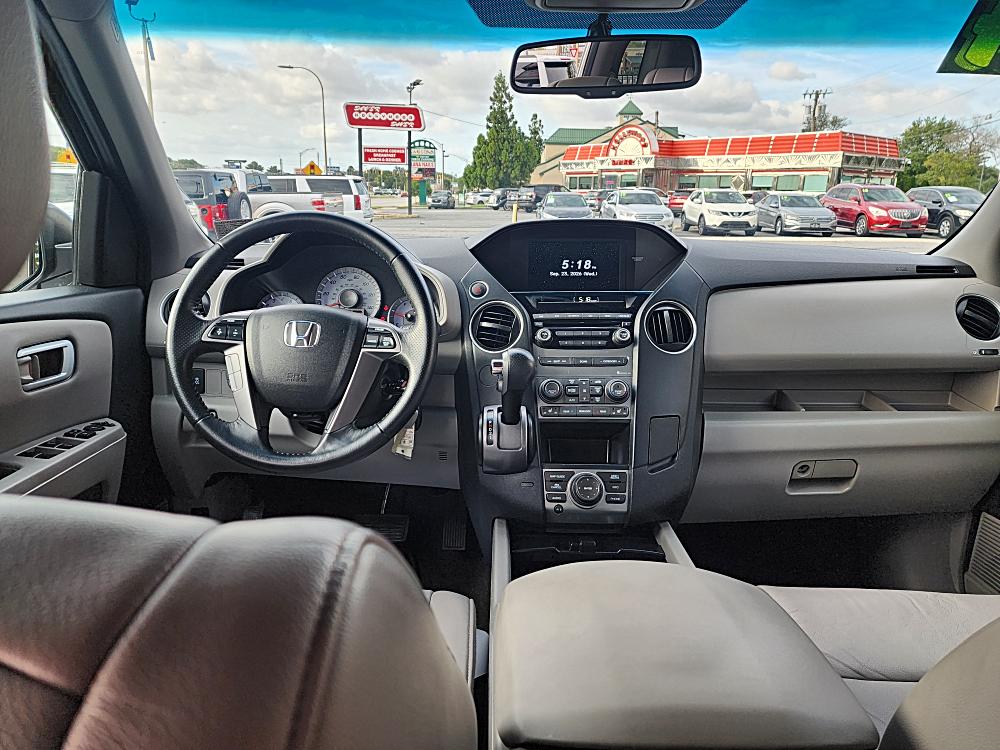 2014 Honda Pilot EX-L - Photo 13