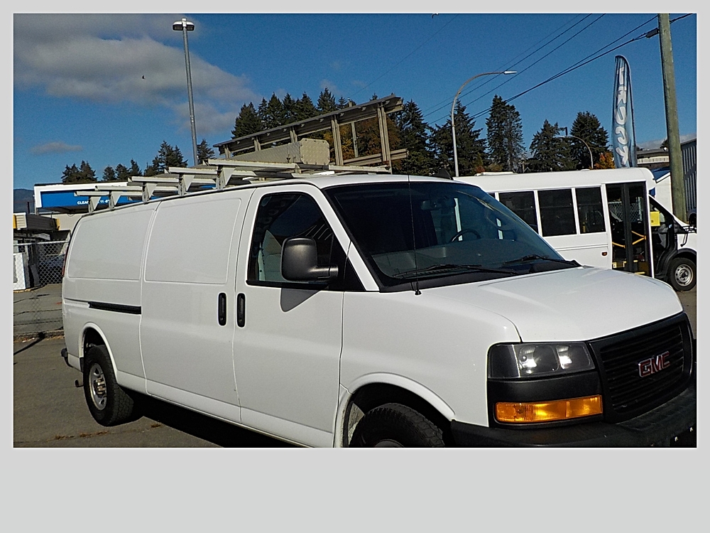 2018 GMC Savana 3500