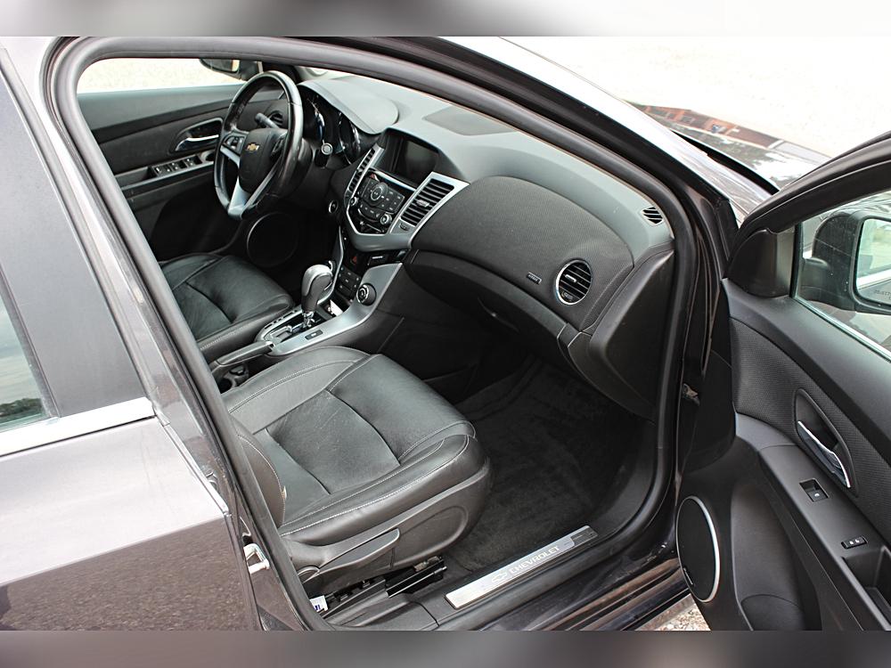 2015 Chevrolet Cruze LTZ - Photo 8
