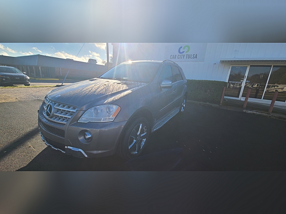 2010 Mercedes-Benz M-Class ML350