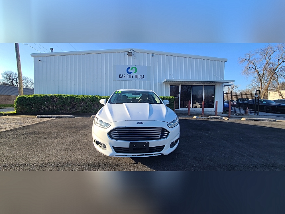 2015 Ford Fusion 4dr Sdn SE FWD