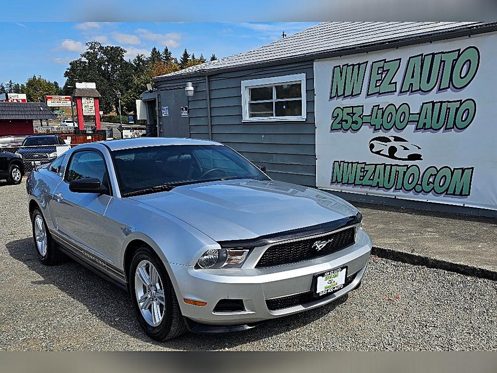 2011 Ford Mustang V6