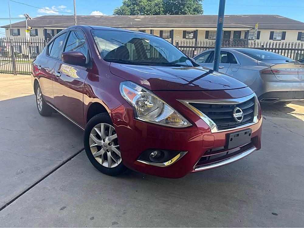 2018 Nissan Versa 1.6 SV CVT's photo