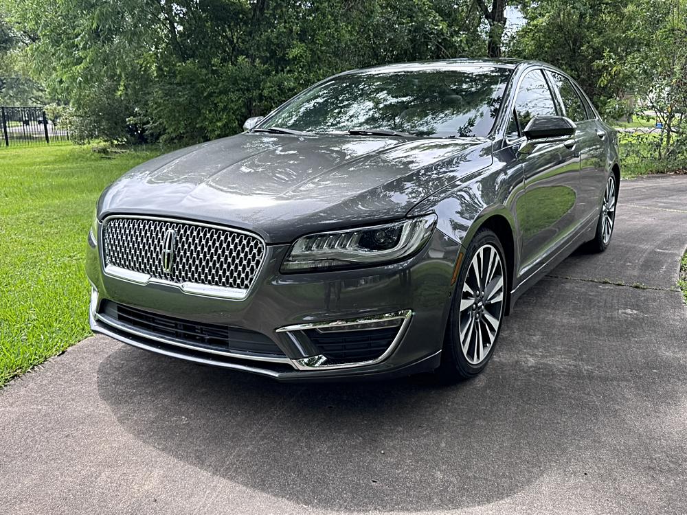 2017 Lincoln MKZ Reserve FWD's photo