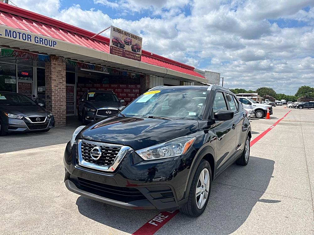 2019 Nissan Kicks 1.6 S's photo