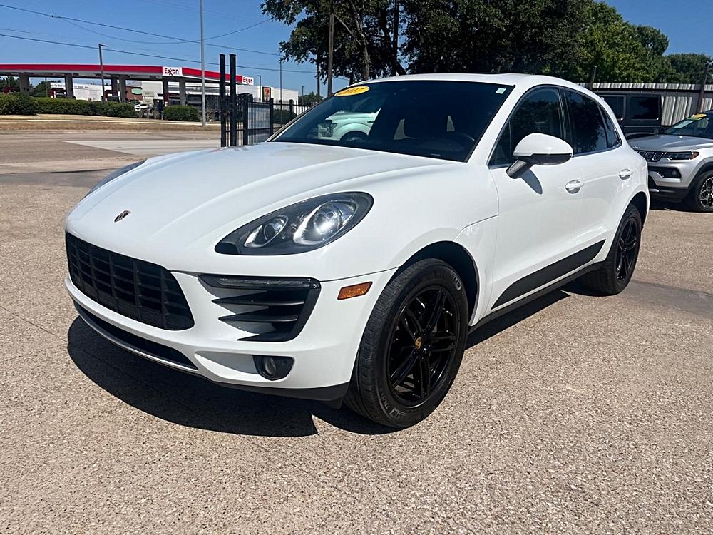 2017 Porsche Macan
