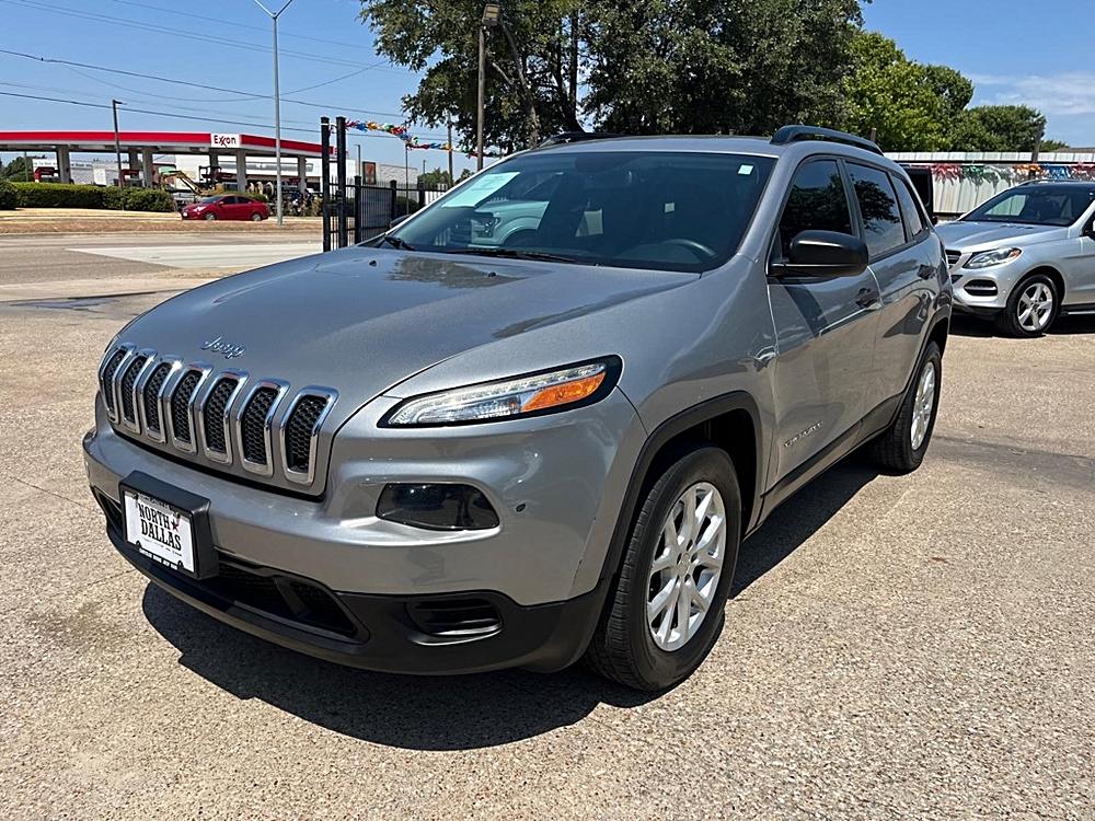 2017 Jeep Cherokee Sport