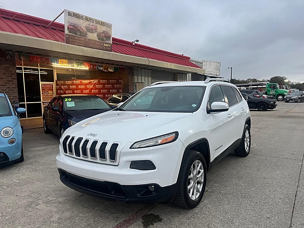 2016 Jeep Cherokee Latitude's photo