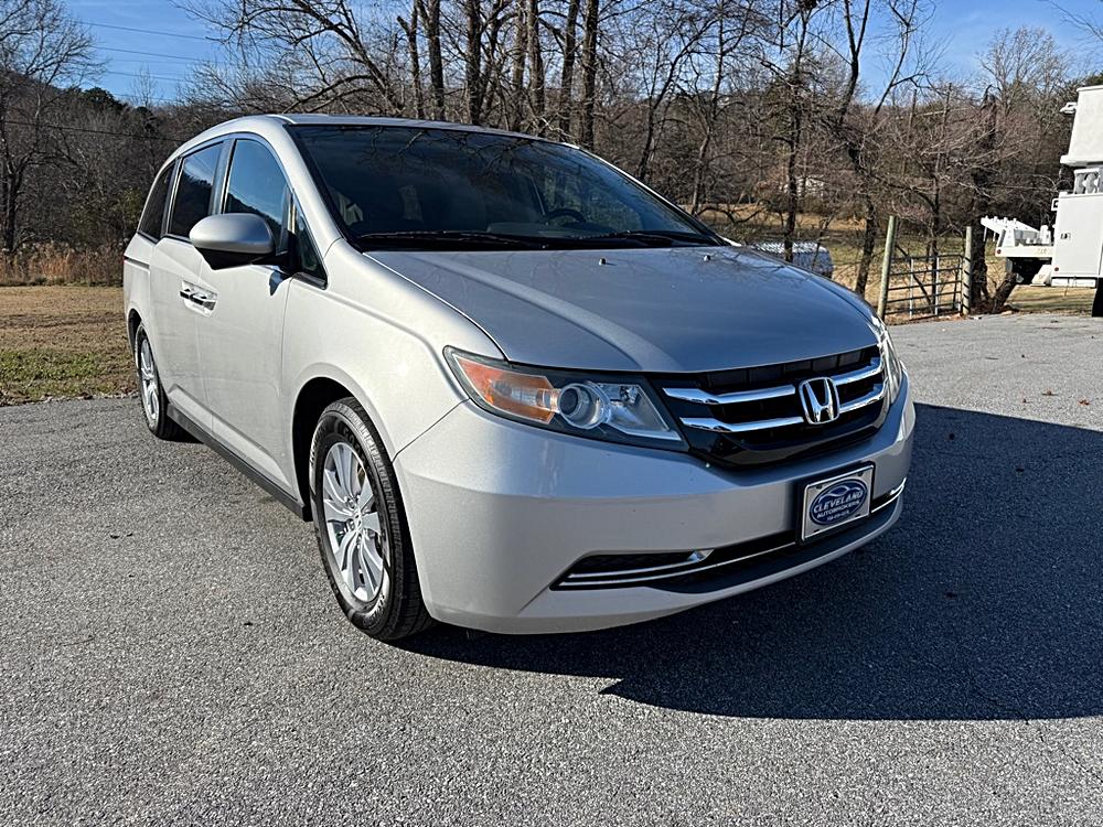 2015 Honda Odyssey EX-L's photo