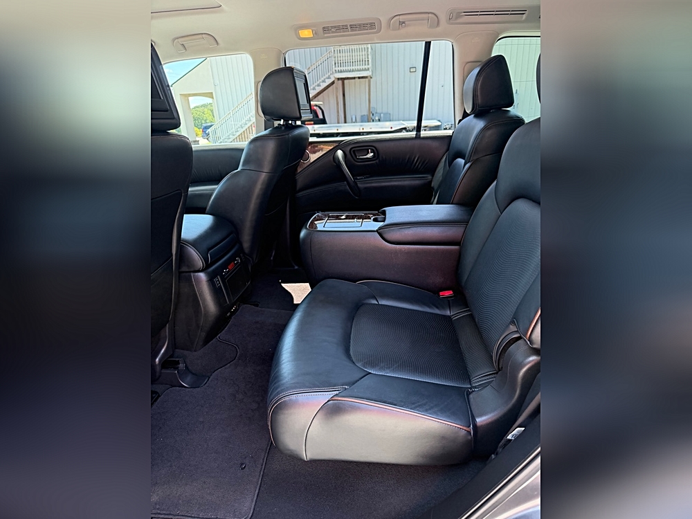 2017 Nissan Armada Platinum - Photo 11