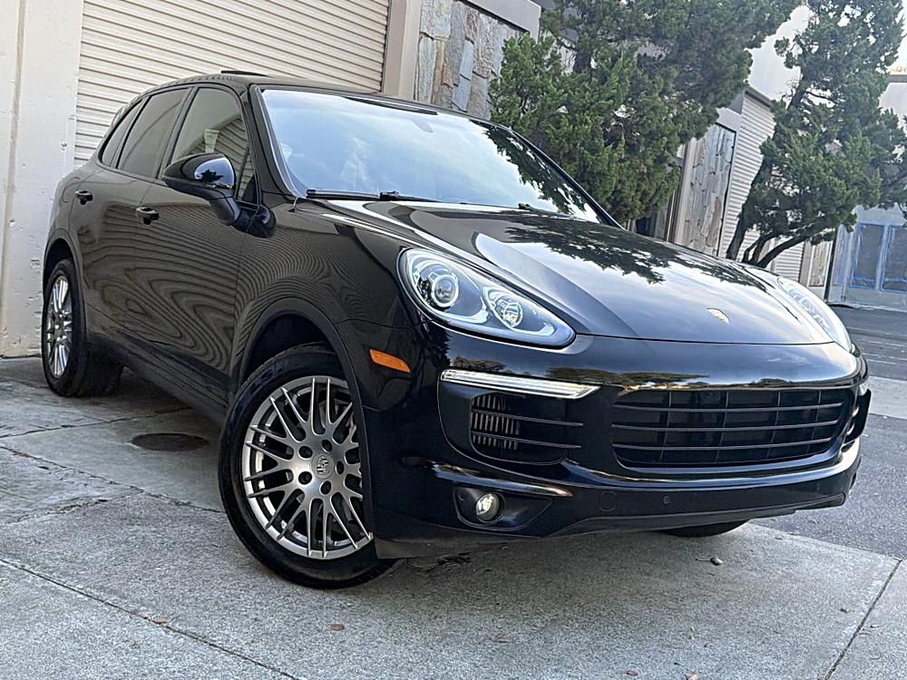2018 Porsche Cayenne S's photo