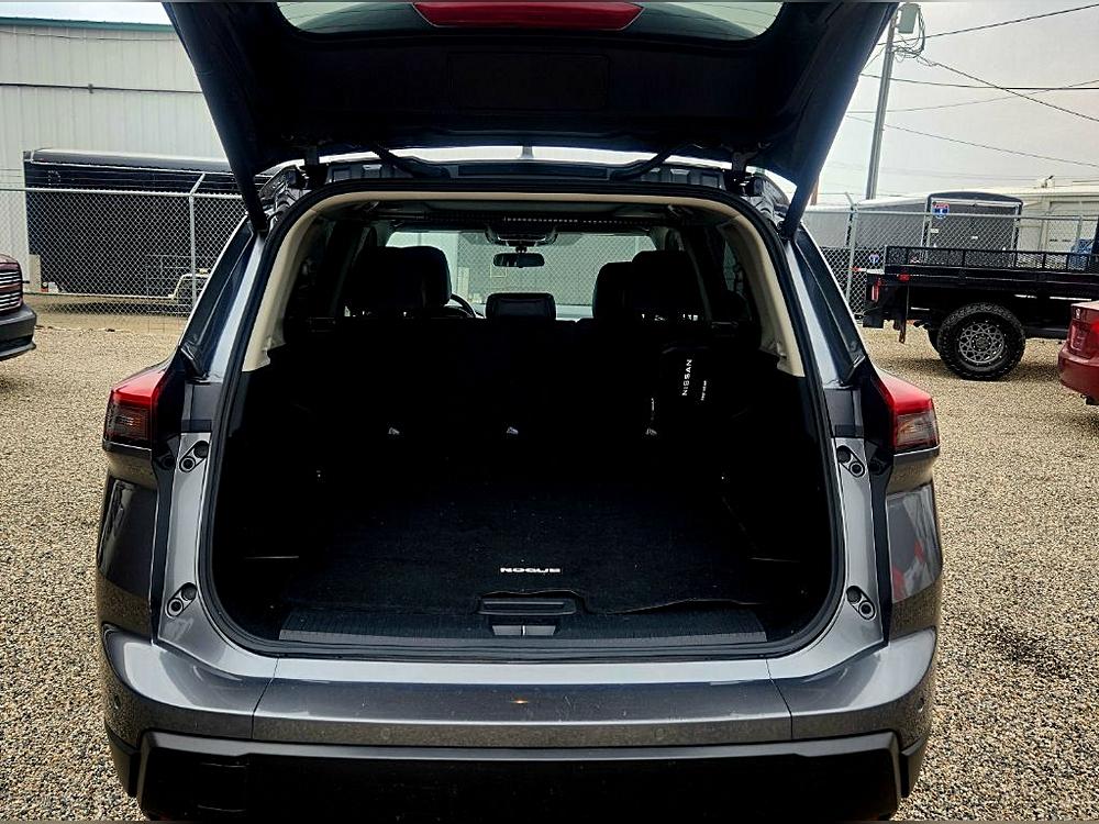 2016 Nissan Rogue S - Photo 18