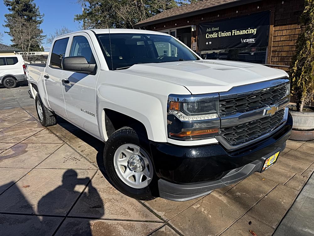 2018 Chevrolet Silverado 1500's photo