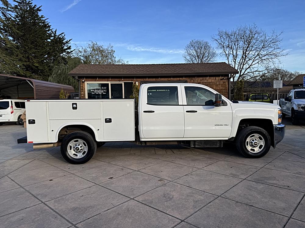 2015 Chevrolet Silverado HD WT's photo