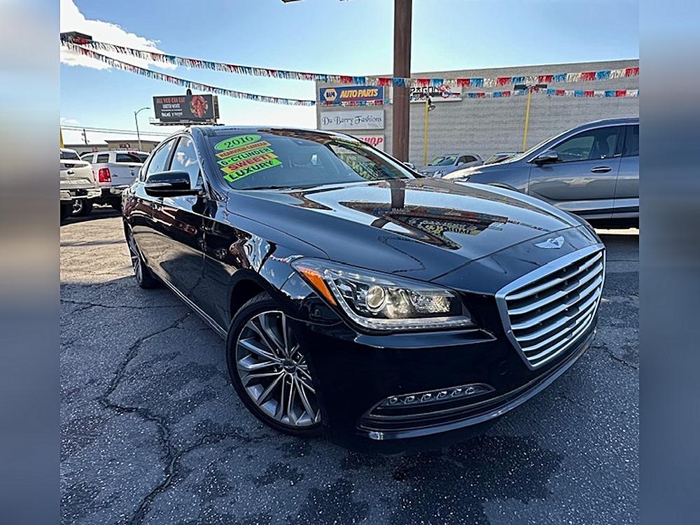 2016 Hyundai Genesis Base's photo