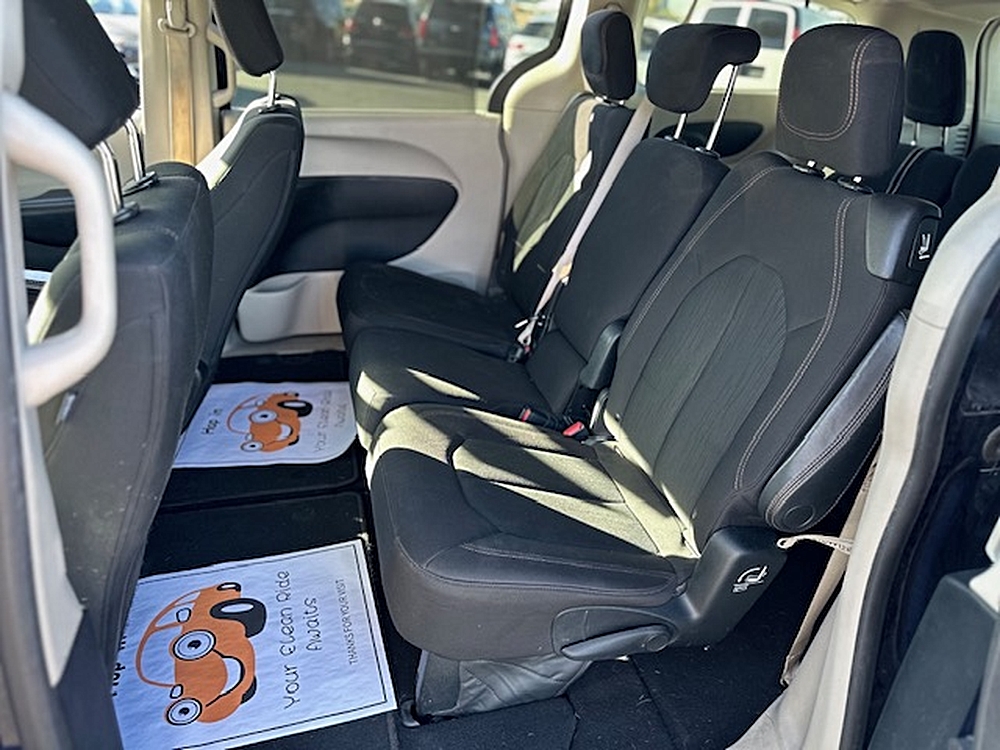 2017 Chrysler Pacifica Touring-L - Photo 28