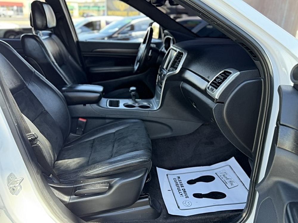 2016 Jeep Grand Cherokee Laredo E - Photo 12