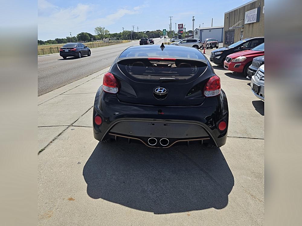 2014 Hyundai Veloster Base - Photo 6