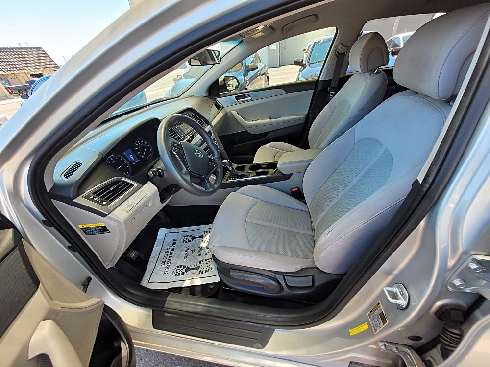 2015 Hyundai Sonata SE - Photo 8