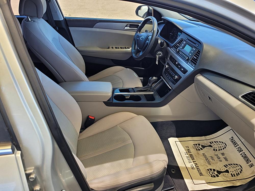 2015 Hyundai Sonata SE - Photo 14